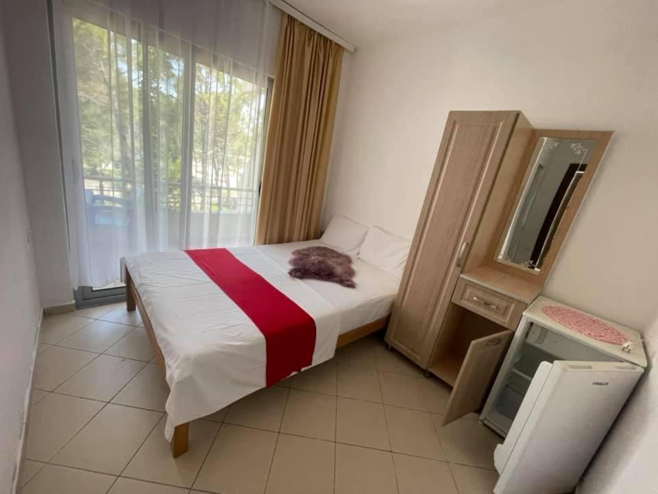 Aparthotel Vila Tufi Velipoje Exterior photo