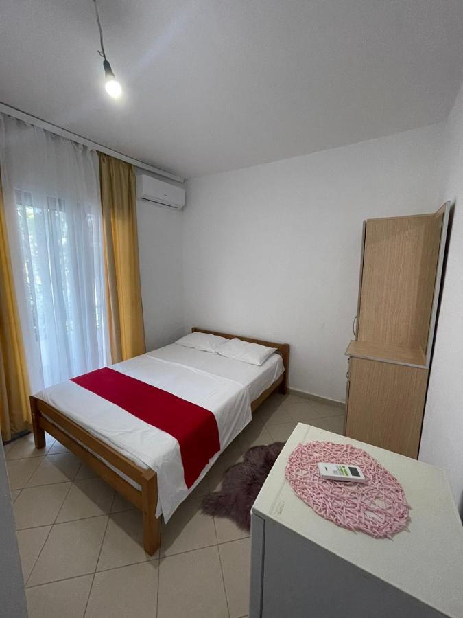 Aparthotel Vila Tufi Velipoje Exterior photo