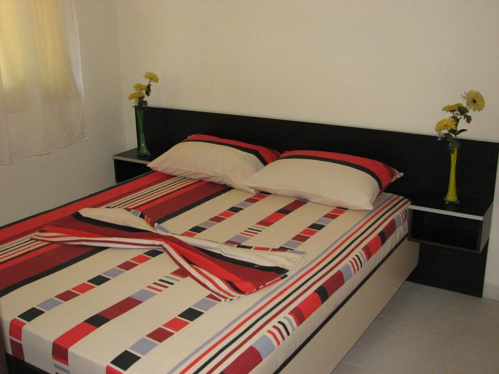 Aparthotel Vila Tufi Velipoje Room photo
